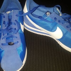 Nike Cortez mens nylon sneakers
